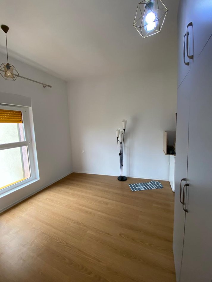 Tirane, shitet garsonier , Kati 4, 34 m² 47,600 € (Kompleksi Mangalem 21)