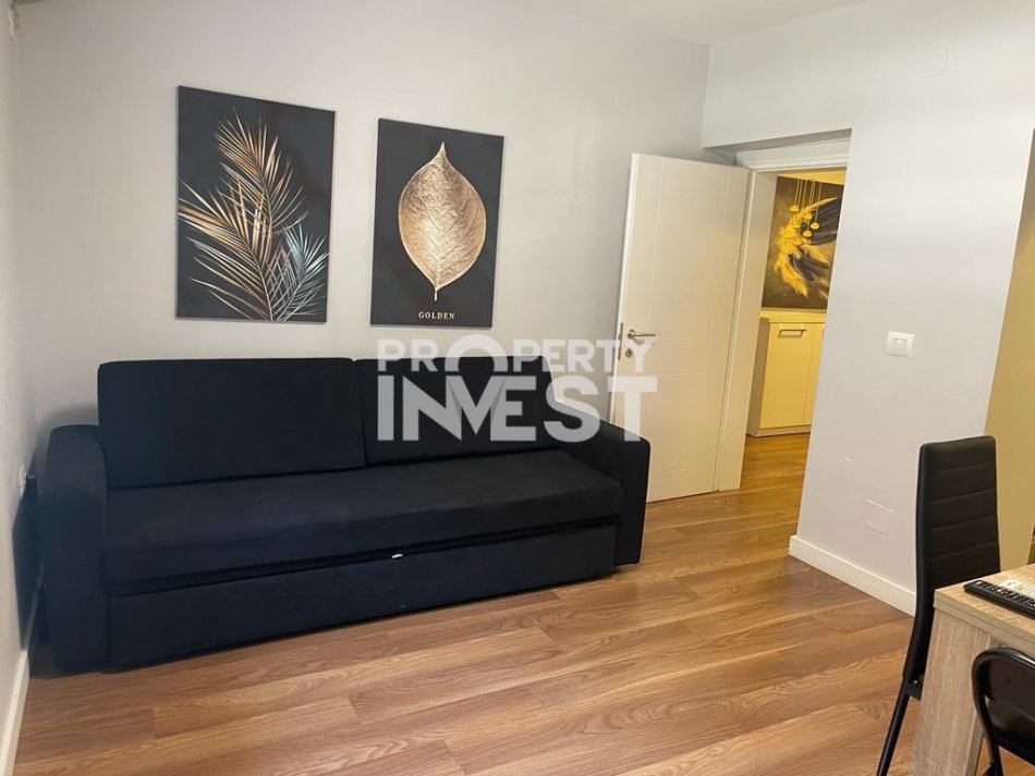 Tirane, shes apartament 4+1 Kati 1, 385,000 € (Stadiumi Dinamo)