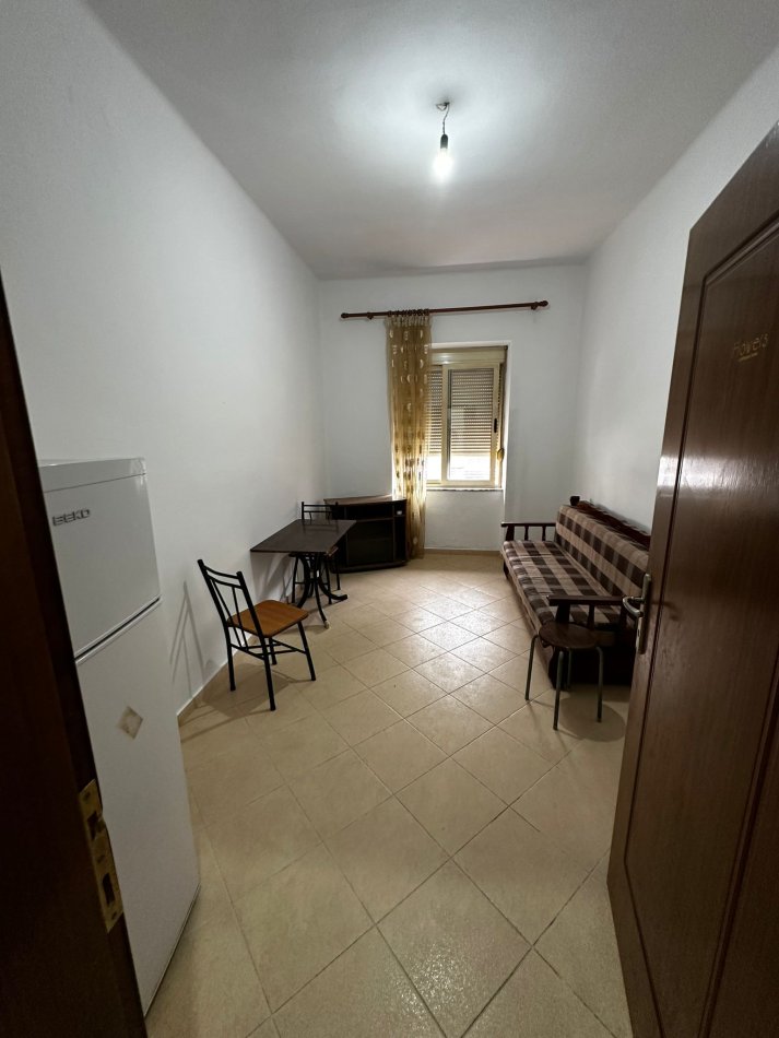 Tirane, shitet apartament 2+1, Kati 2, 65 m² 165,000 € (SHALLVARET)
