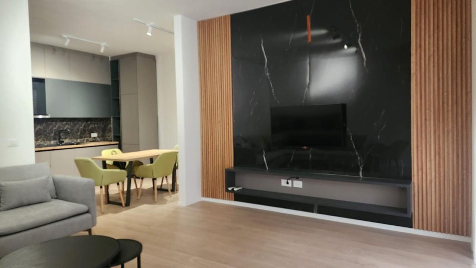 Tirane, shitet apartament 2+1 Kati 5, 147 m² 365,000 € (Rruga e Kavajes