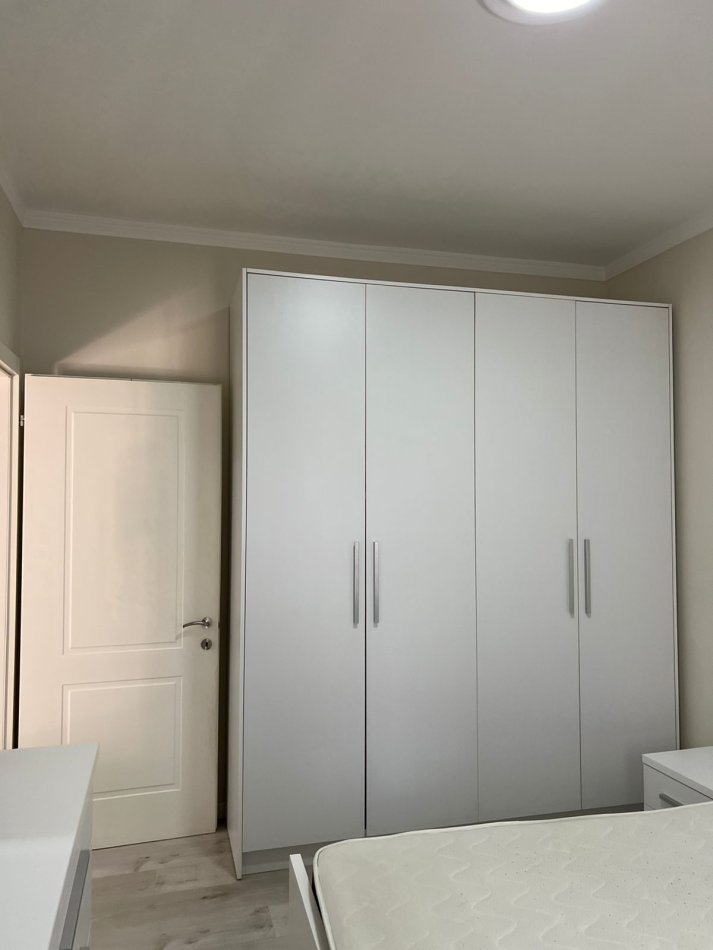 Tirane, shitet apartament 2+1 , 95 m² 130,000 € (Mikel Maruli Astir)