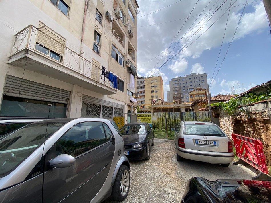 Tirane, shitet 1+1+Ballkon Kati 9, 62 m² 130,000 € (RRUGA MANOL KONOMI)