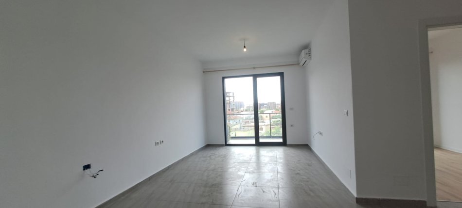 Tirane, jepet me qera apartament 2+1+Ballkon Kati 2, 95 m² 450 € (ndre mjeda)
