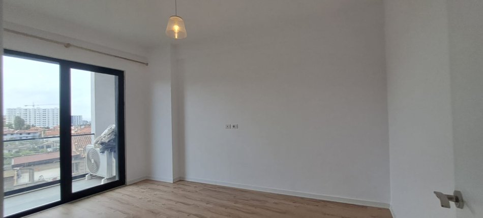 Tirane, jepet me qera apartament 2+1+Ballkon Kati 2, 95 m² 450 € (ndre mjeda)