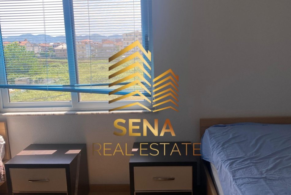 Tirane, jepet me qera apartament 2+1+Ballkon Kati 3, 130 m² 375 € (Rruga Dashamir Fagu)