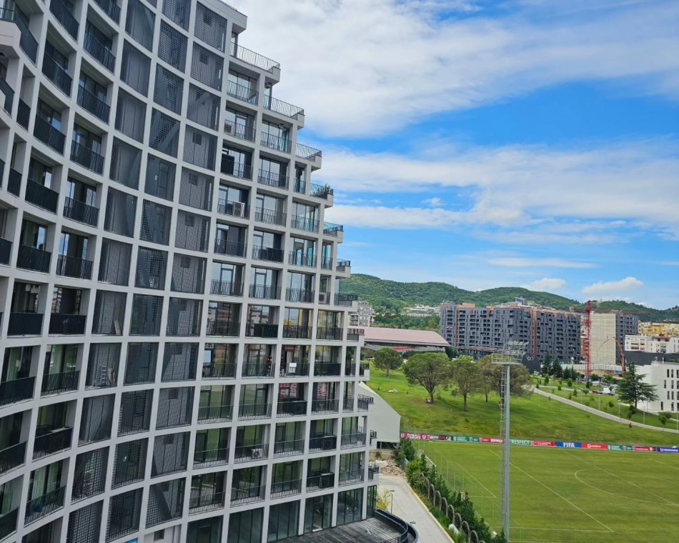 Shqiperi, jepet me qera zyre Kati 6, 136 m² 1.300 € (Liqeni Artficial)