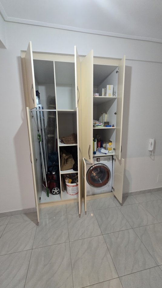 Tirane, jepet me qera apartament 2+1 Kati 5, 95 m² 400 € (Fresku)