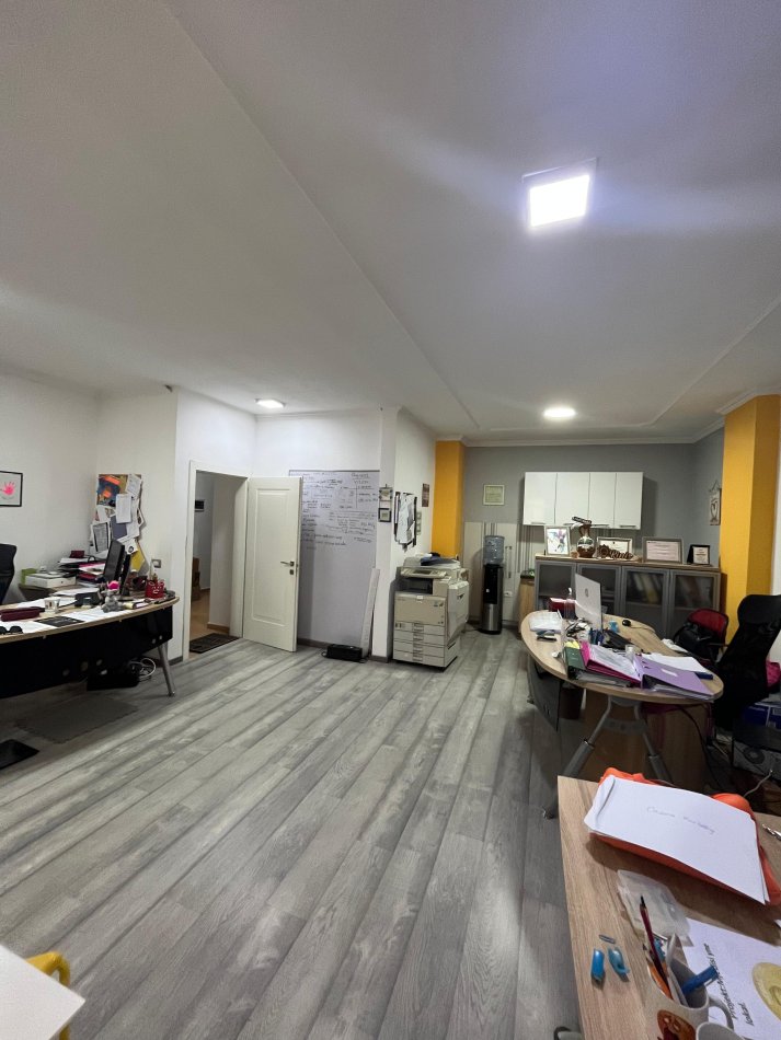 Tirane, shitet apartament 1+1+Ballkon Kati 1, 91 m² 150.000 € (Unaza e Re)