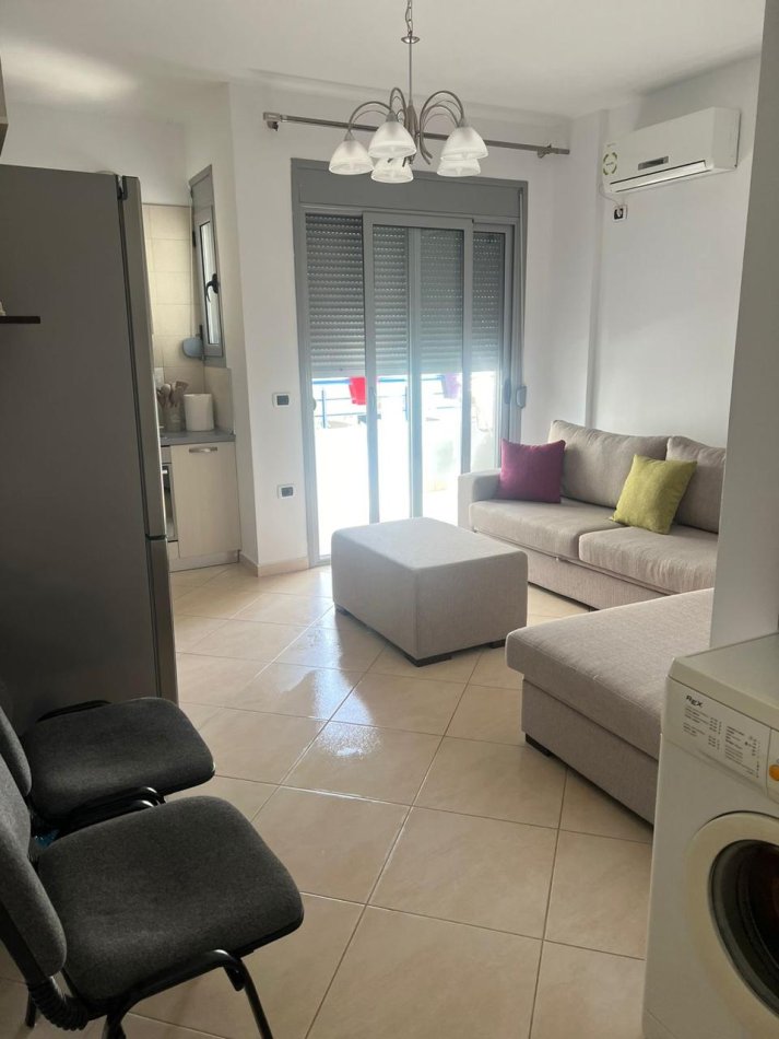 Vlore, shes apartament 1+1+Ballkon Kati 2, 59 m² 105.000 € (radhime)