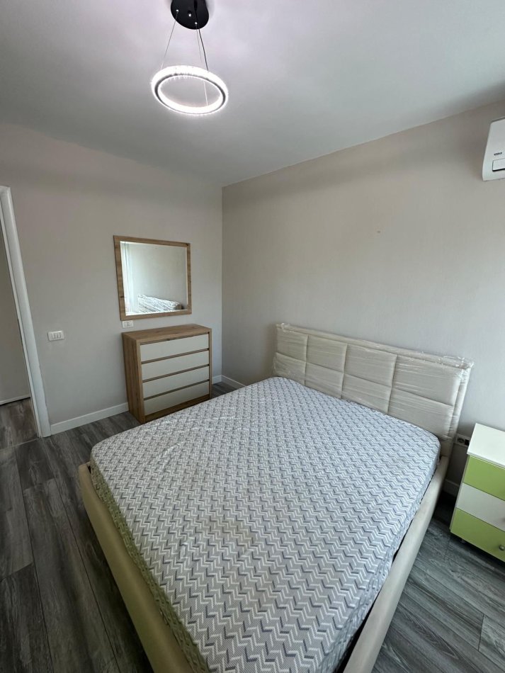Tirane, jepet me qera apartament 2+1 Kati 6, 90 m² 600 € (Stacioni i Trenit)
