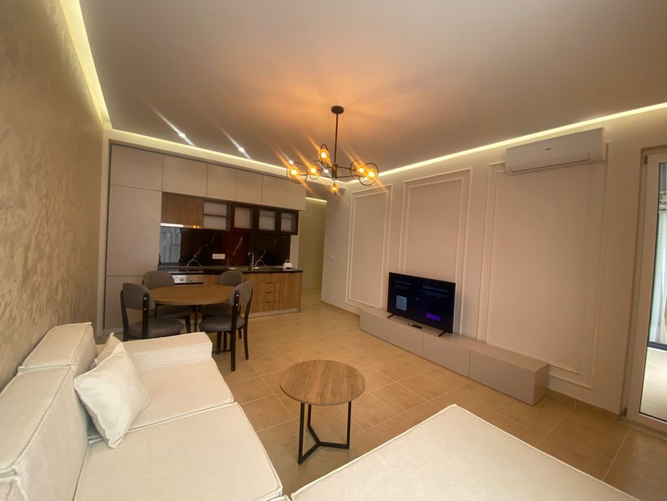 Tirane, jepet me qera apartament 2+1+Ballkon Kati 6, 100 m² 750 € (BULEVARDI I RI)