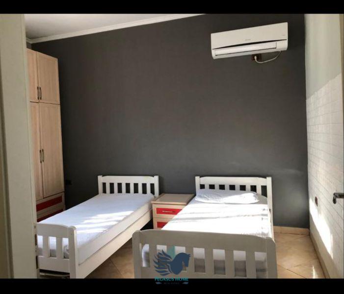 Jepet Me Qera Shtepi Private 2+1 Tek Bulevardi i Ri [ID PV0468]