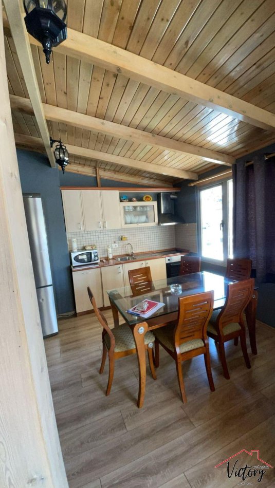 Tirane, jepet me qera apartament 2+1 Kati 11, 90 m² 1.000 € (Sheshi Wilson)