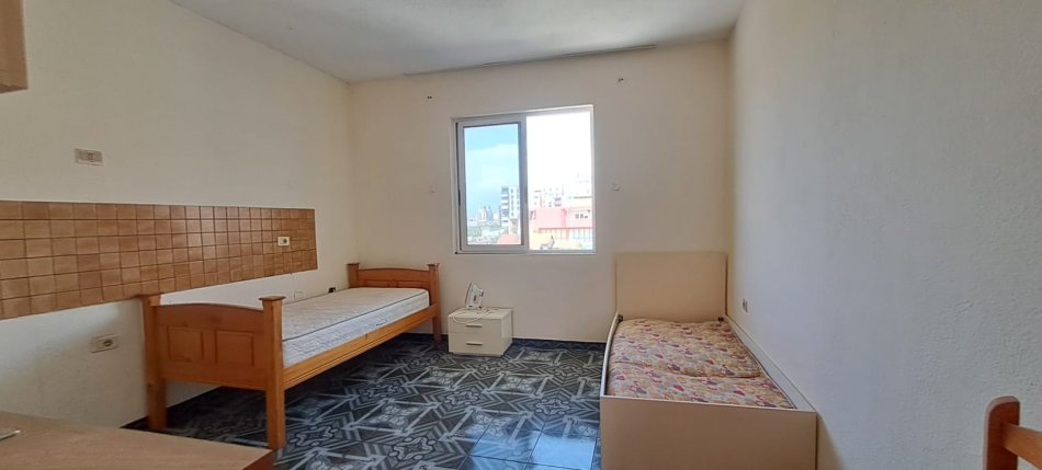 Tirane, shes apartament 2+1+Ballkon Kati 2, 80 m² (ASTIR)