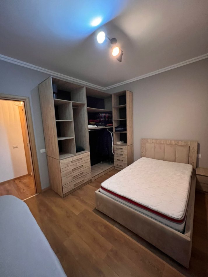 Tirane, shitet apartament 2+1 Kati 2, 108 m² 225.000 € (Kopshtit Botanik)