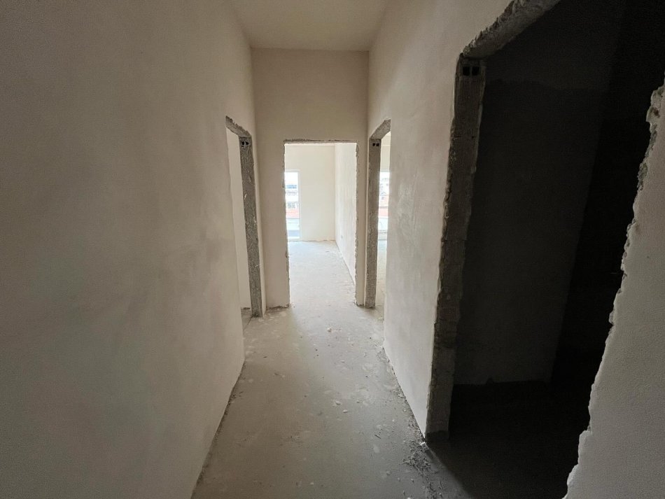 Tirane, shitet apartament 2+1 Kati 3, 117 m² 155.000 € (Rruga Dritan Hoxha)