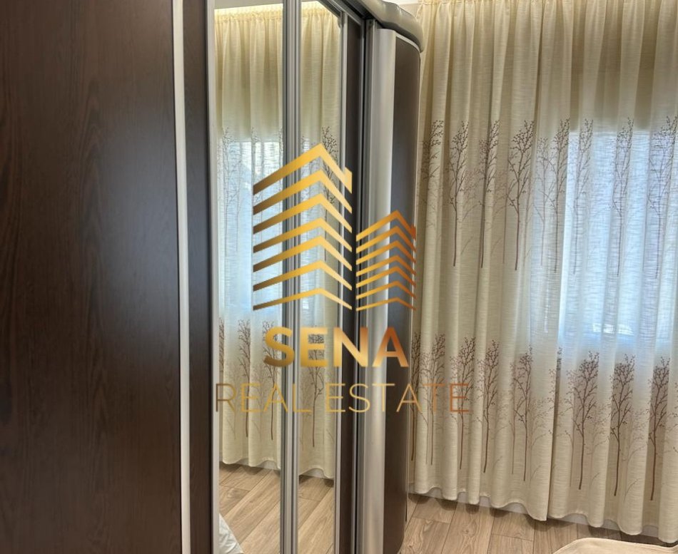 Tirane, jepet me qera apartament 1+1+Ballkon Kati 3, 65 m² 500 € (RRUGA KODRA E DIELLIT)