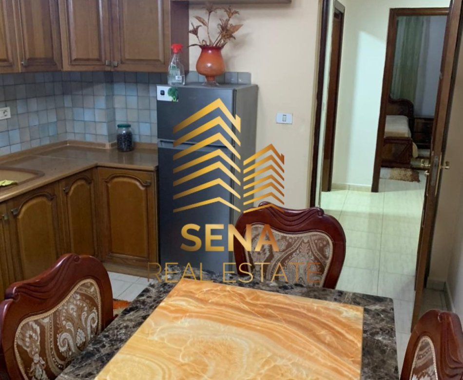 Tirane, jepet me qera apartament 1+1+Ballkon Kati 4, 63 m² 350 € (RRUGA KONGRESI I MANSTIRIT)