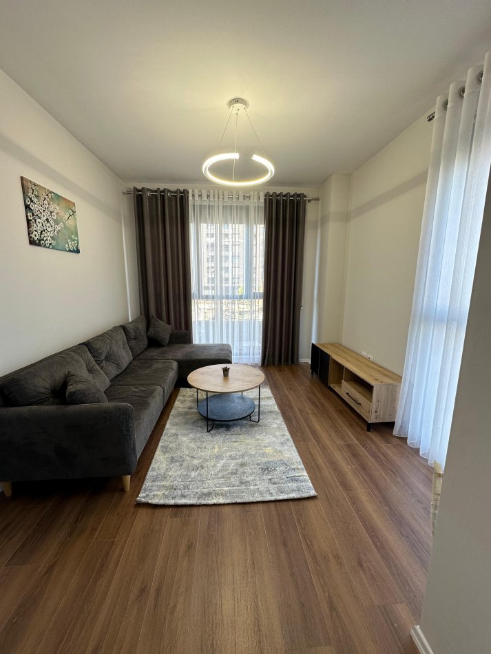 Tirane, shitet apartament 2+1+Ballkon Kati 2, 105 m² 179.000 € (Rruga Sadik Petrela)