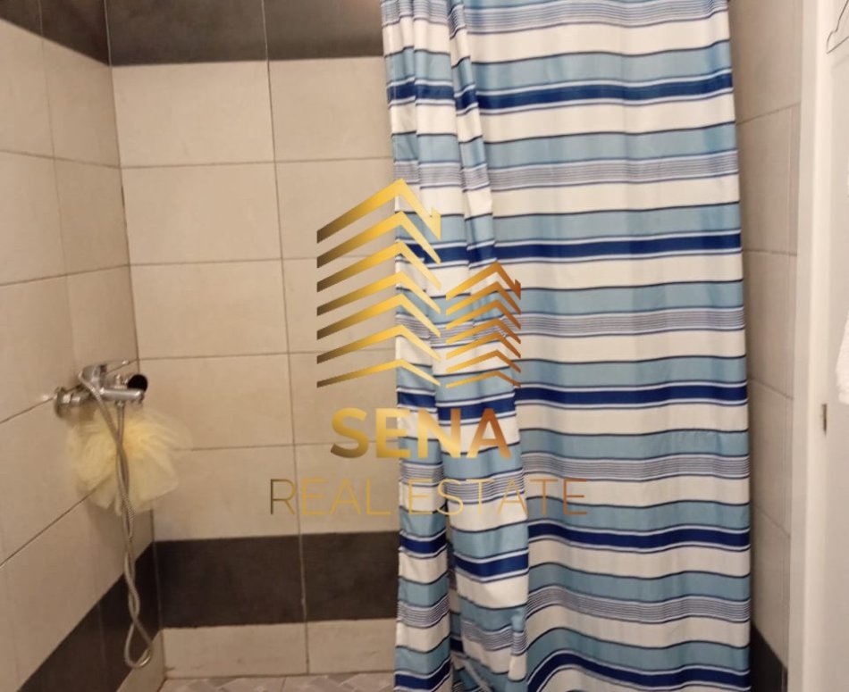 Tirane, shitet apartament 1+1 Kati 2, 73 m² 120.000 € (Rruga Ali Demi)