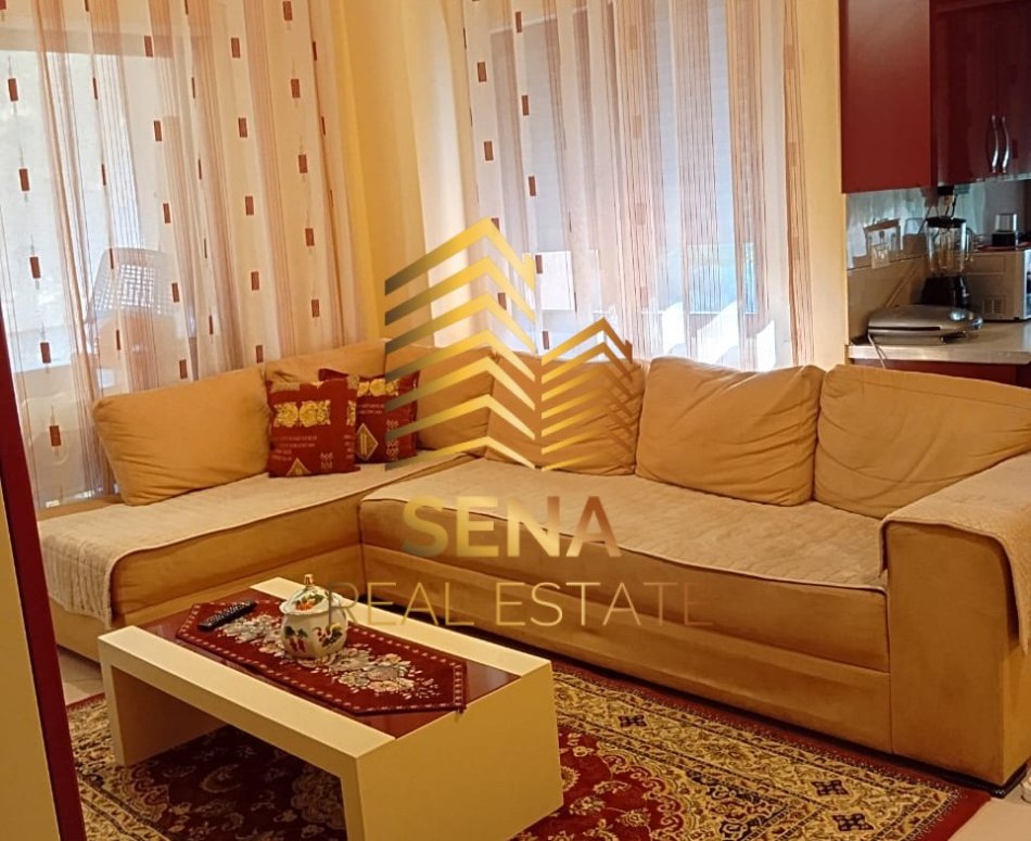 Tirane, shitet apartament 1+1 Kati 2, 73 m² 120.000 € (Rruga Ali Demi)