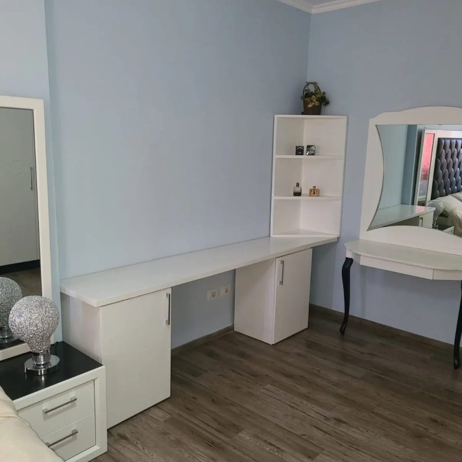 Tirane, shes apartament 2+1+Ballkon Kati 1, 113 m² 130.000 € (ASTIR,VILA L)