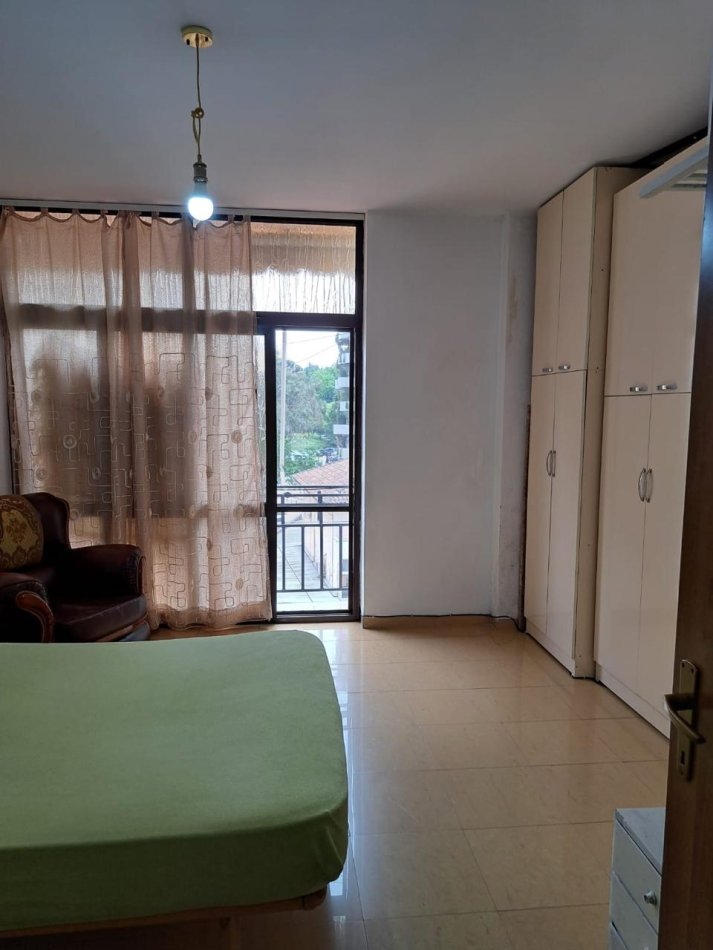 Apartament 2+1+2 për qira tek Rruga e Elbasanit, prane Gjimnazit Asim Vokshi! 700 €