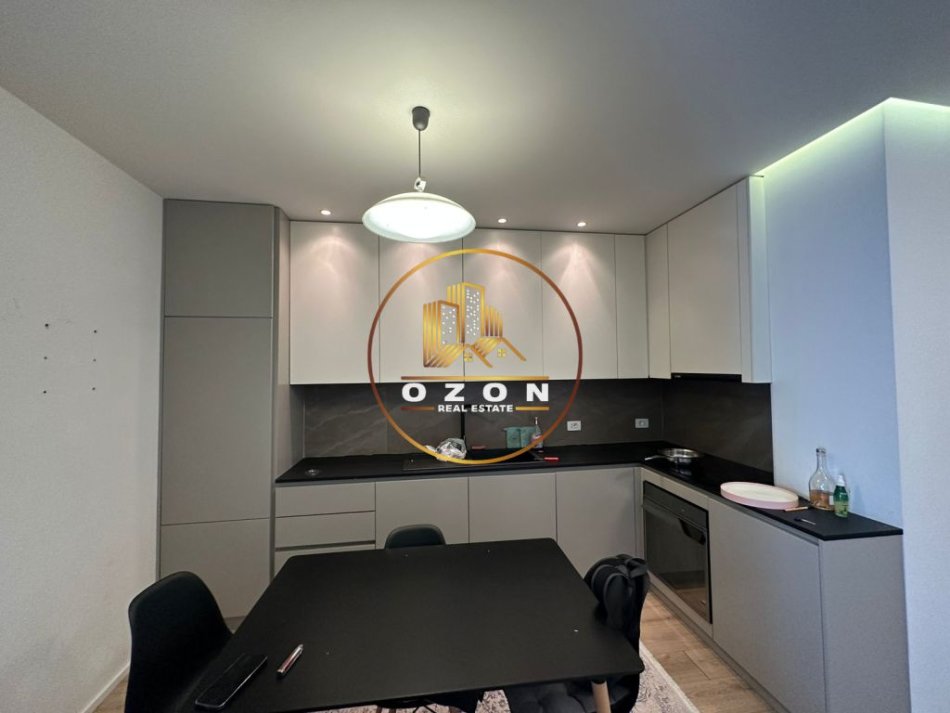 Tirane, shitet apartament 1+1 Kati 2, 80 m² 165.000 € (Kodra e Diellit 2)