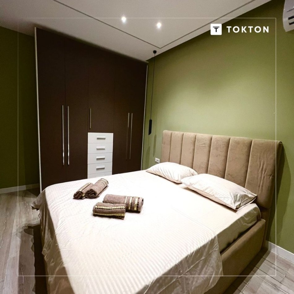 Tirane, jepet me qera apartament 1+1+Ballkon Kati 6, 48 m² 450 € (Rruga Hoxha Tahsim)