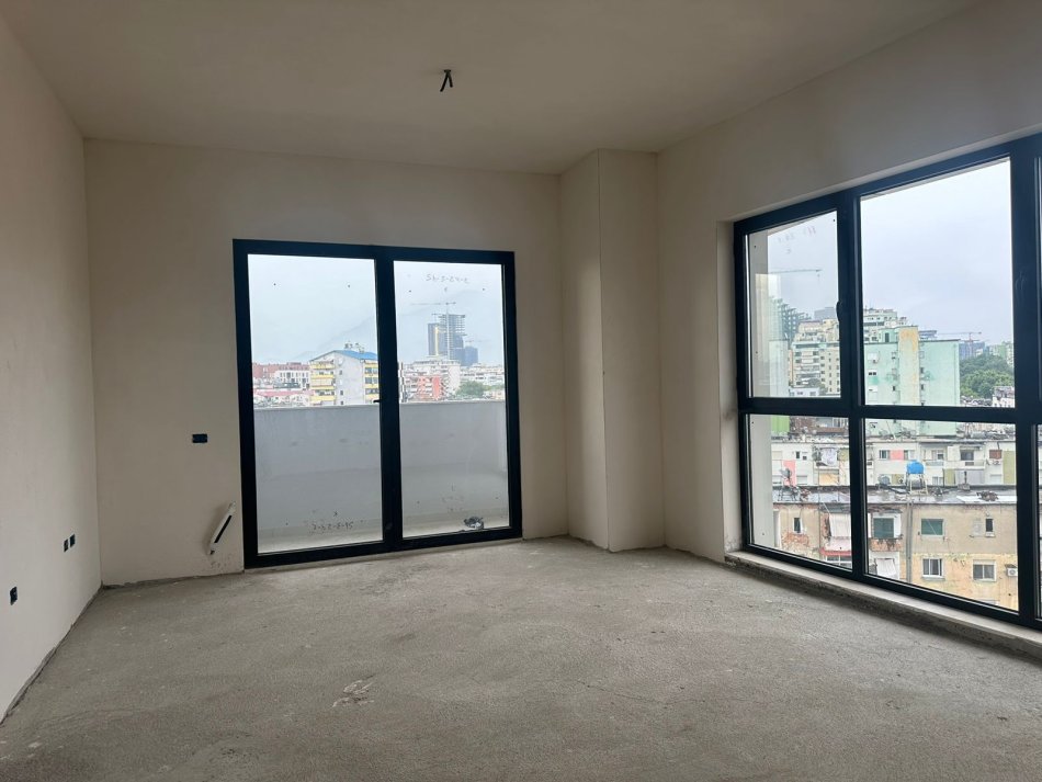 Tirane, shitet apartament 2+1 Kati 6, 98 m² 245.600 € 