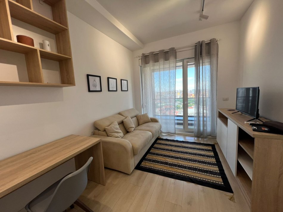 Tirane, shitet garsonier 1+1 Kati 10, 30 m² 78.000 € (21 Dhjetori)