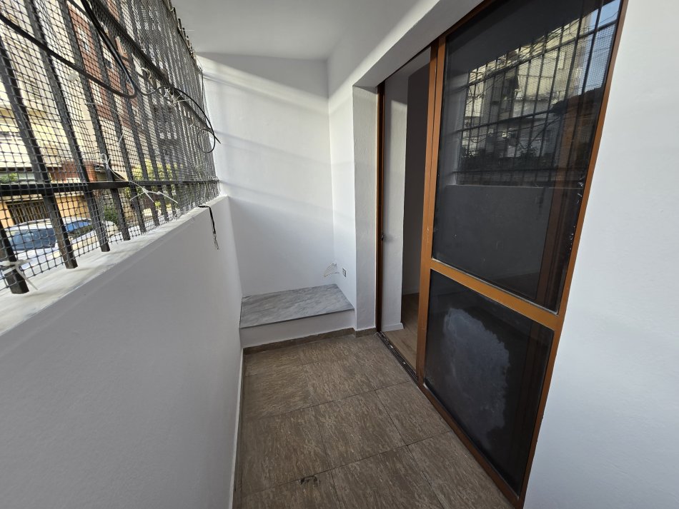 Tirane, shitet apartament 2+1+Ballkon Kati 1, 81 m² 138.000 € (Fusha Ali Demit)