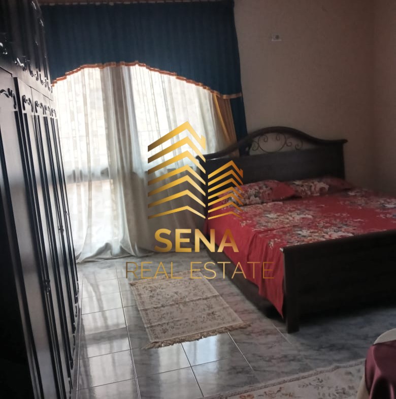 Tirane, jepet me qera apartament 2+1+Ballkon Kati 3, 220 m² 450 € (Rruga Kodra e Priftit)