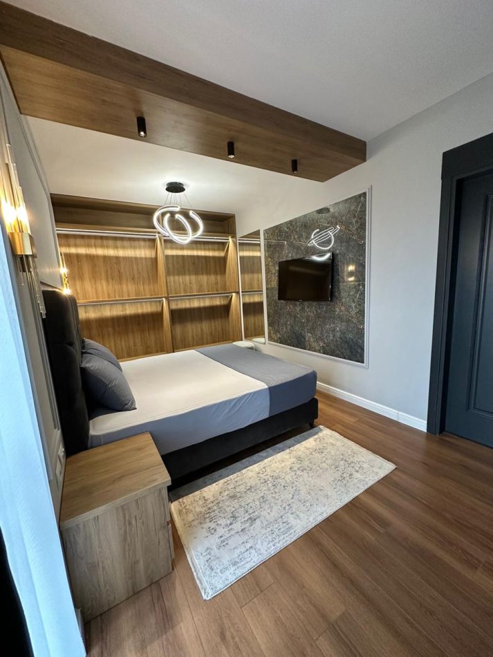 Apartament Modern 3+1+Post Parkimi me Qira tek Tirana Garden Building!