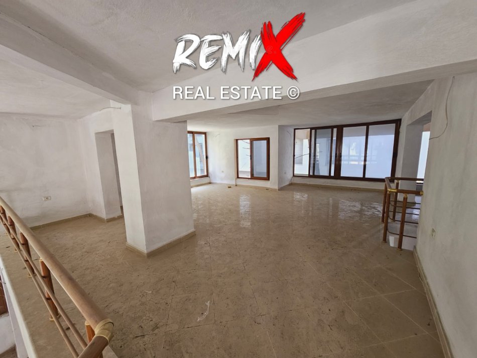 Shkembi Kavajes, shitet apartament duplex Dublex Kati 1, 165.000 €