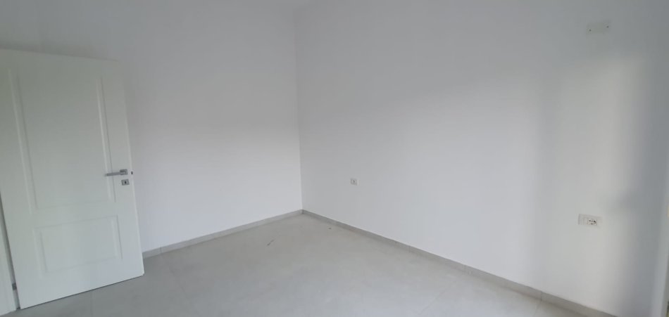 Golem, shitet apartament 1+1 Kati 1, 66 m² 79.200 € (Gplem)