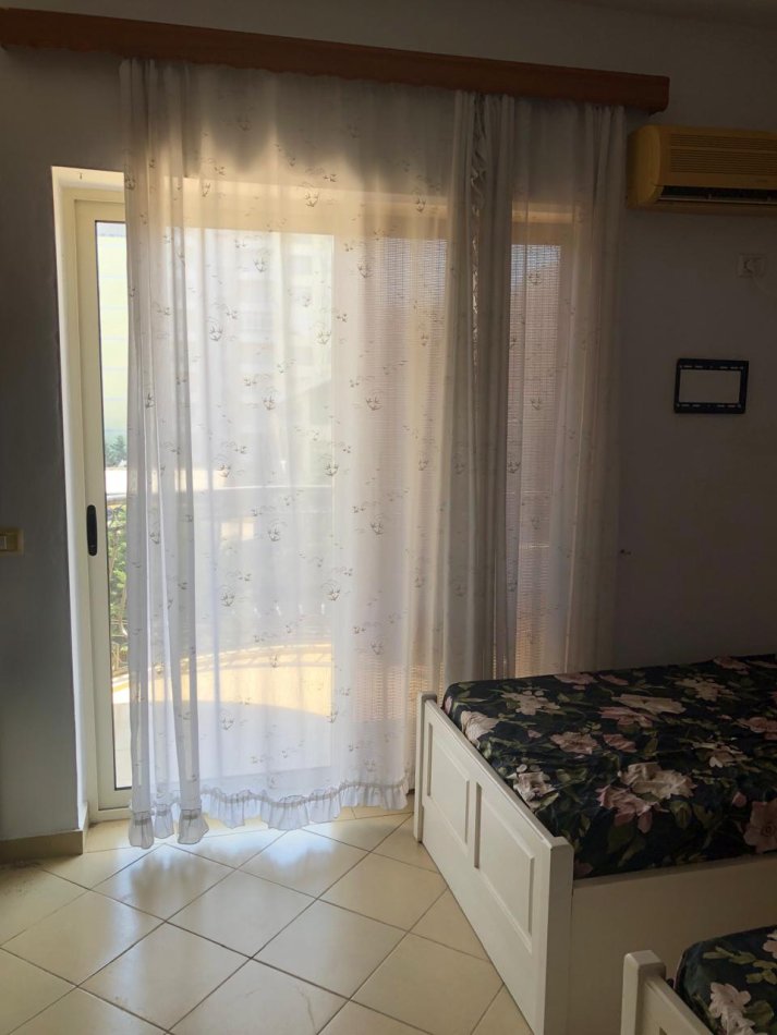 Durres, shes garsonier 1+1+Ballkon Kati 3, 32 m² 5.400.000 € (Rr Golem, Durres)