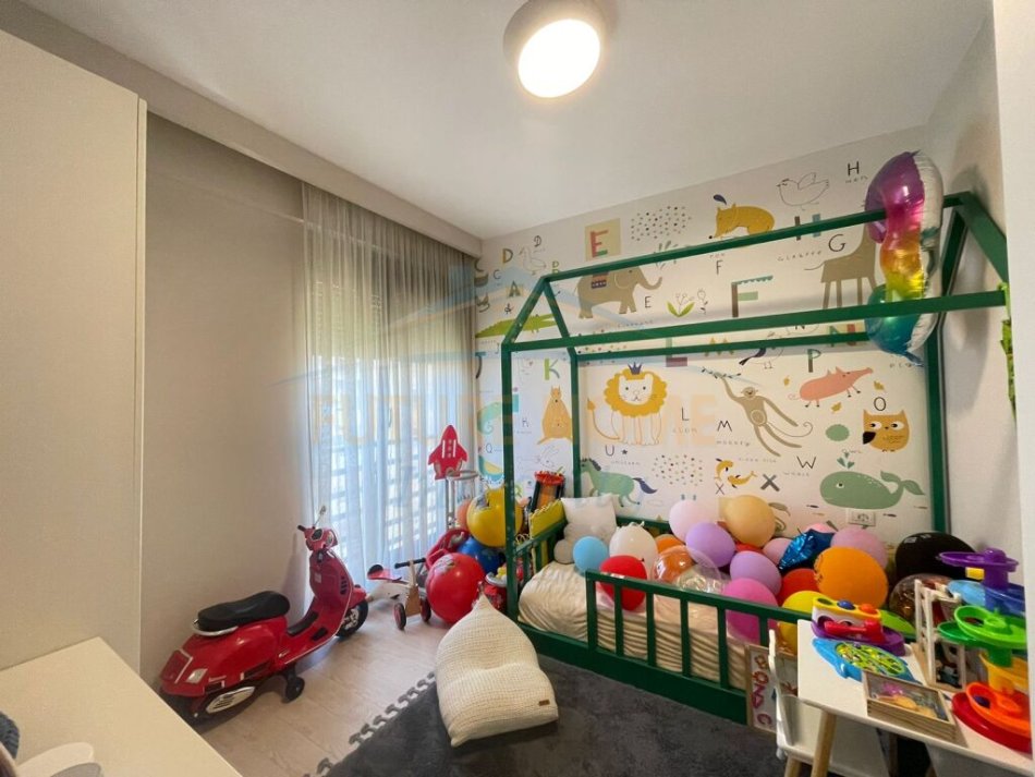 Tirane, shitet apartament 2+1 Kati 6, 76 m² 210.000 € (Hoxha Tahsim)