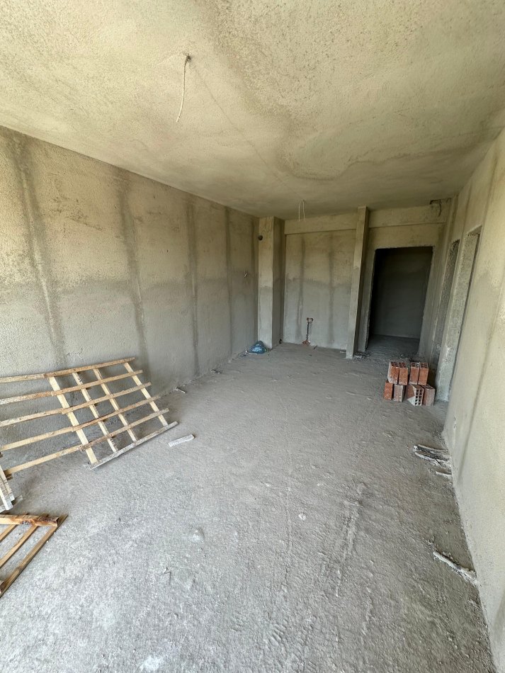 Tirane, shitet apartament 1+1+Ballkon Kati 2, 66 m² 79.000 € (Vila L)