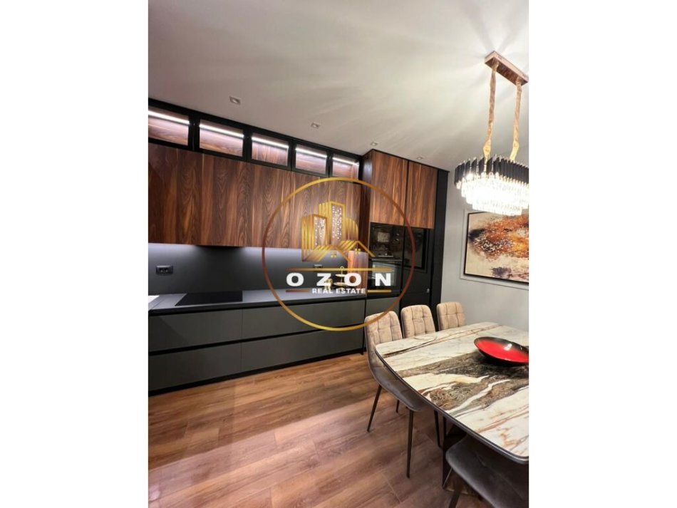Apartament luksoz 2+1+2 për qira tek Secret Garden, TEG 1500 €!