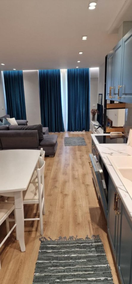 Shqiperi, shitet apartament 3+1+Aneks+Ballkon Kati 5, 137 m² 360.000 € (RRUGA E PLAZHIT DHERMI)