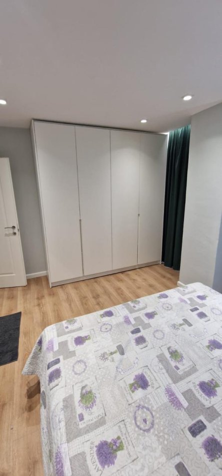 Shqiperi, shitet apartament 3+1+Aneks+Ballkon Kati 5, 137 m² 360.000 € (RRUGA E PLAZHIT DHERMI)