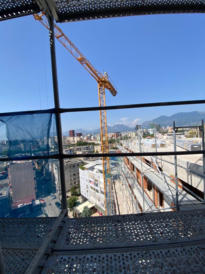 Tirane, shitet apartament 2+1+Aneks+Ballkon Kati 10, 100 m² 245.000 € (KOMUNA E PARISIT)