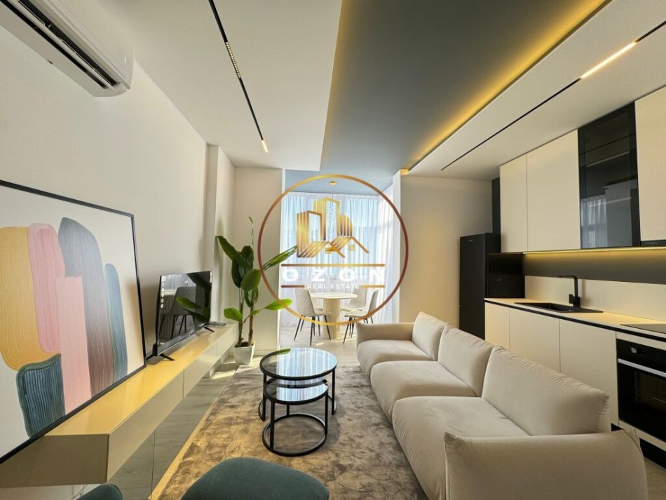 Apartament 1+1 modern për shitje tek Komuna e Parisit, me pamje të mrekullueshme të Kopshtit Botanik!