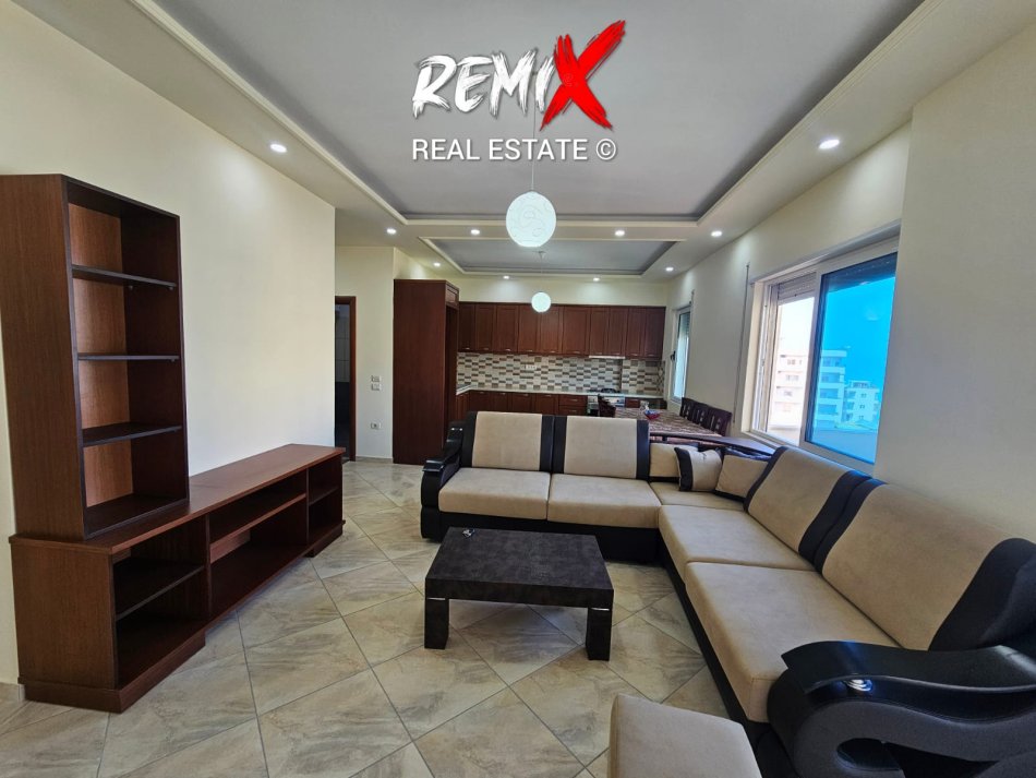 Shkembi Kavajes, jepet me qera apartament 3+1+Aneks+Ballkon Kati 6, 125 m² 350 € 