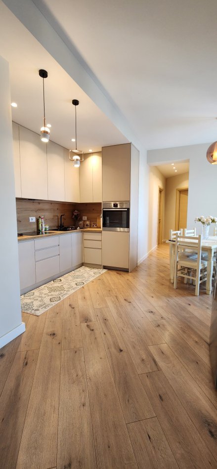 Tirane, jepet me qera apartament 2+1+Aneks+Ballkon Kati 12, 110 m² 650 € (Ndre Mjeda)