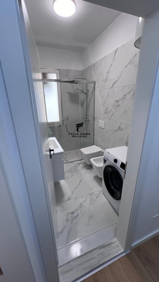 Tirane, shitet apartament 1+1+Ballkon Kati 1, 67 m² 145.000 € (SELITE)
