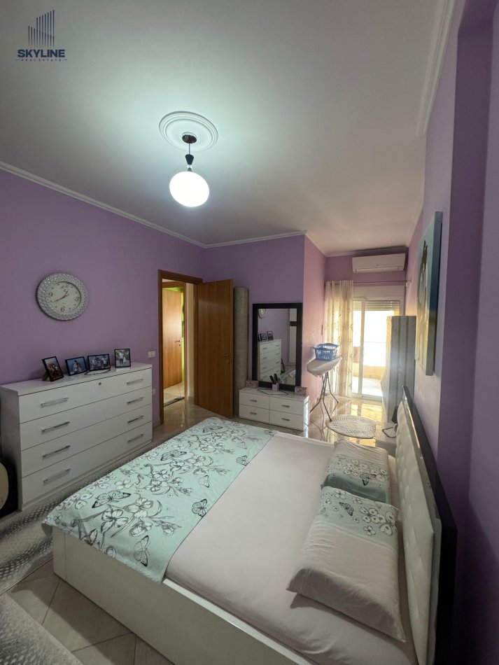 Tirane, shitet apartament 2+1+Ballkon Kati 5, 97 m² 130.000 € 
