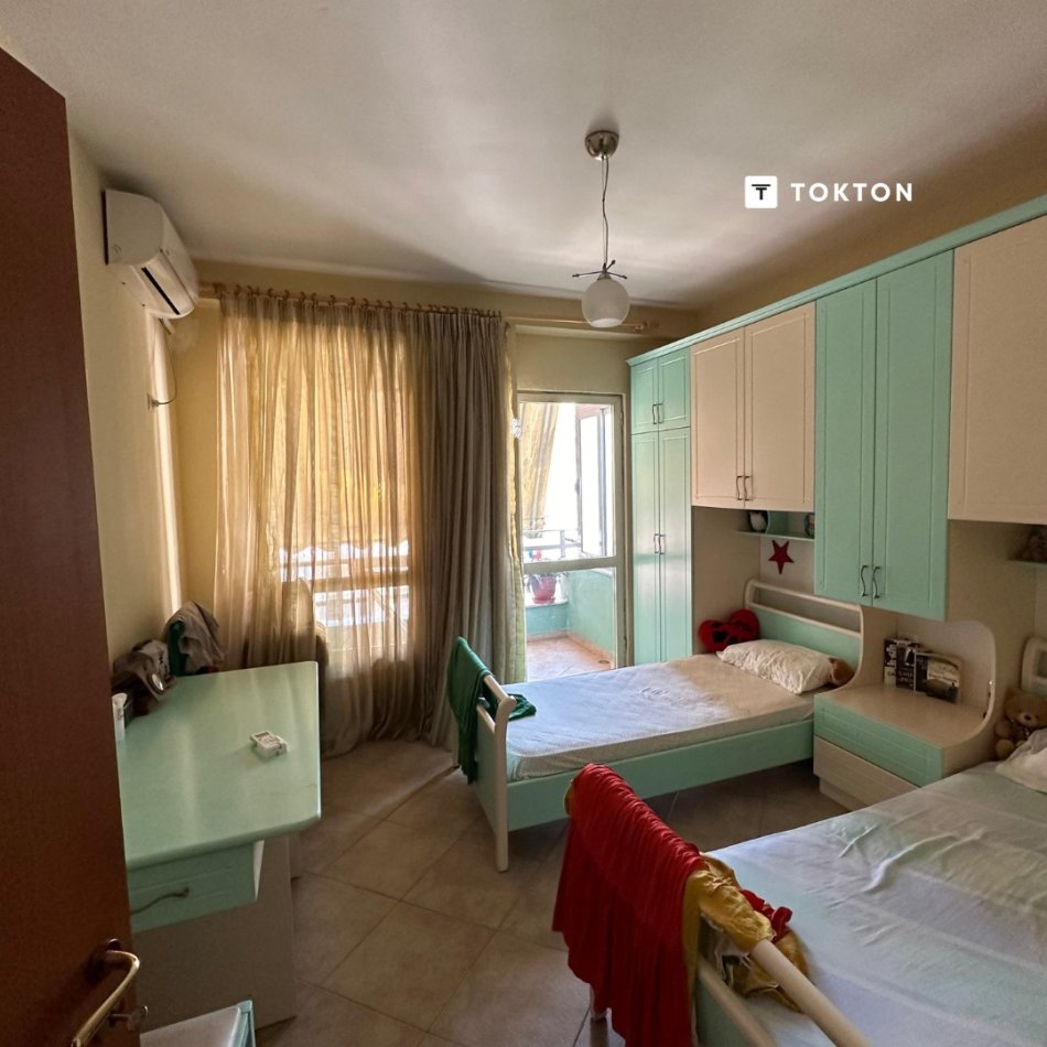 Tirane, shitet apartament 2+1 Kati 7, 115 m² 160.000 € (5 Maji)