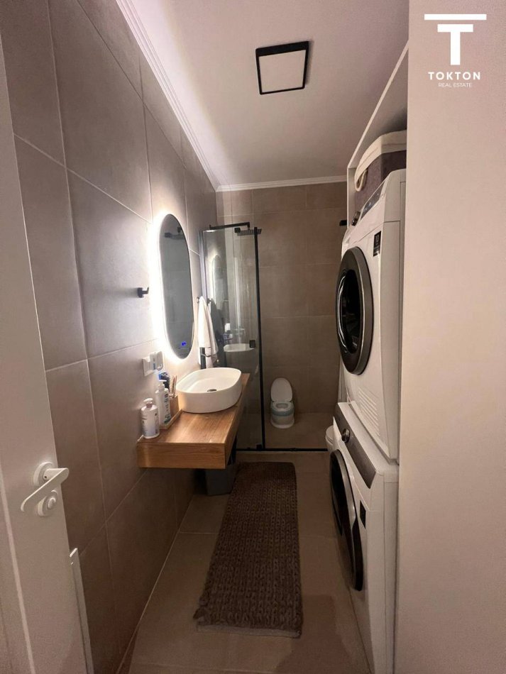 Tirane, shitet apartament 2+1 Kati 11, 137 m² 193.000 € (Fusha Aviacionit)
